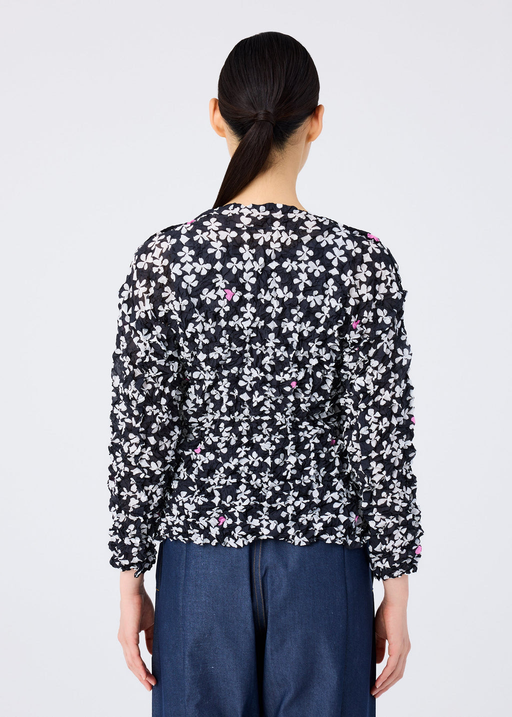 Suit Meringue Top
