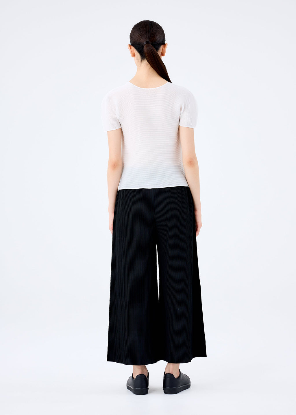 Fine Knit Pleats Black