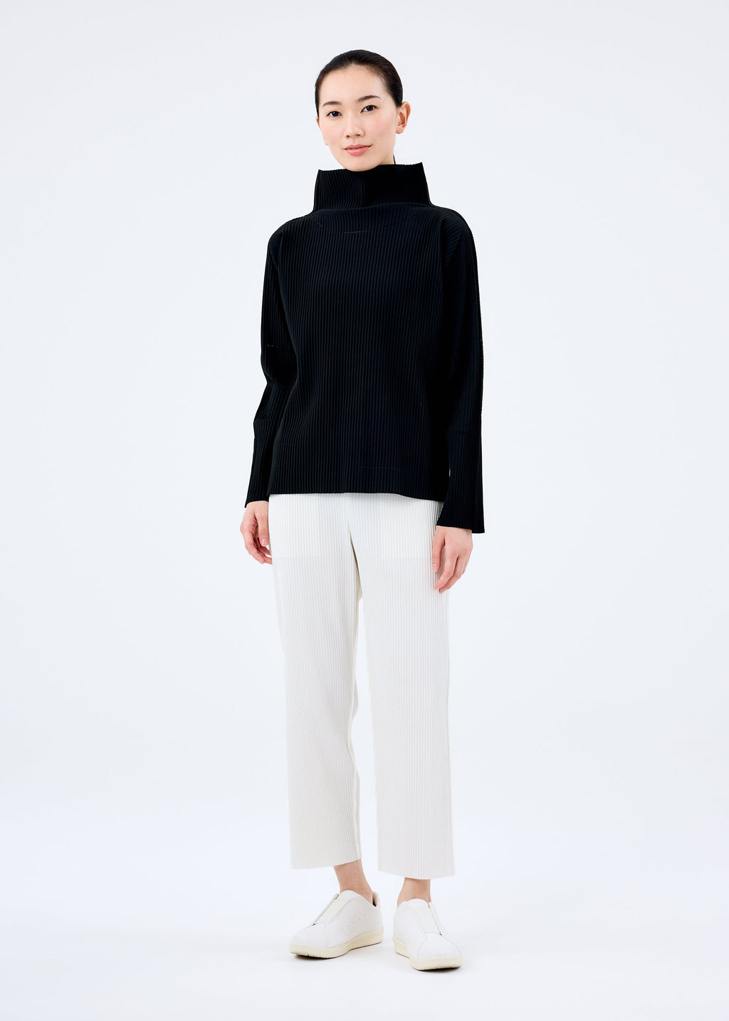 Fine Knit Pleats Black
