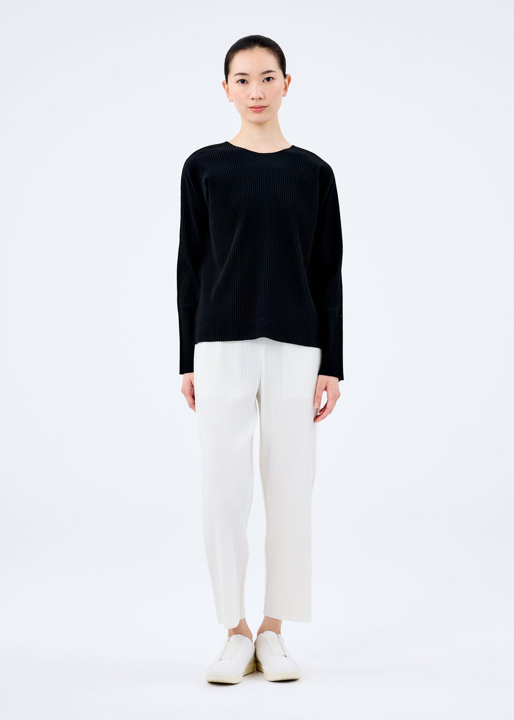 Fine Knit Pleats Black