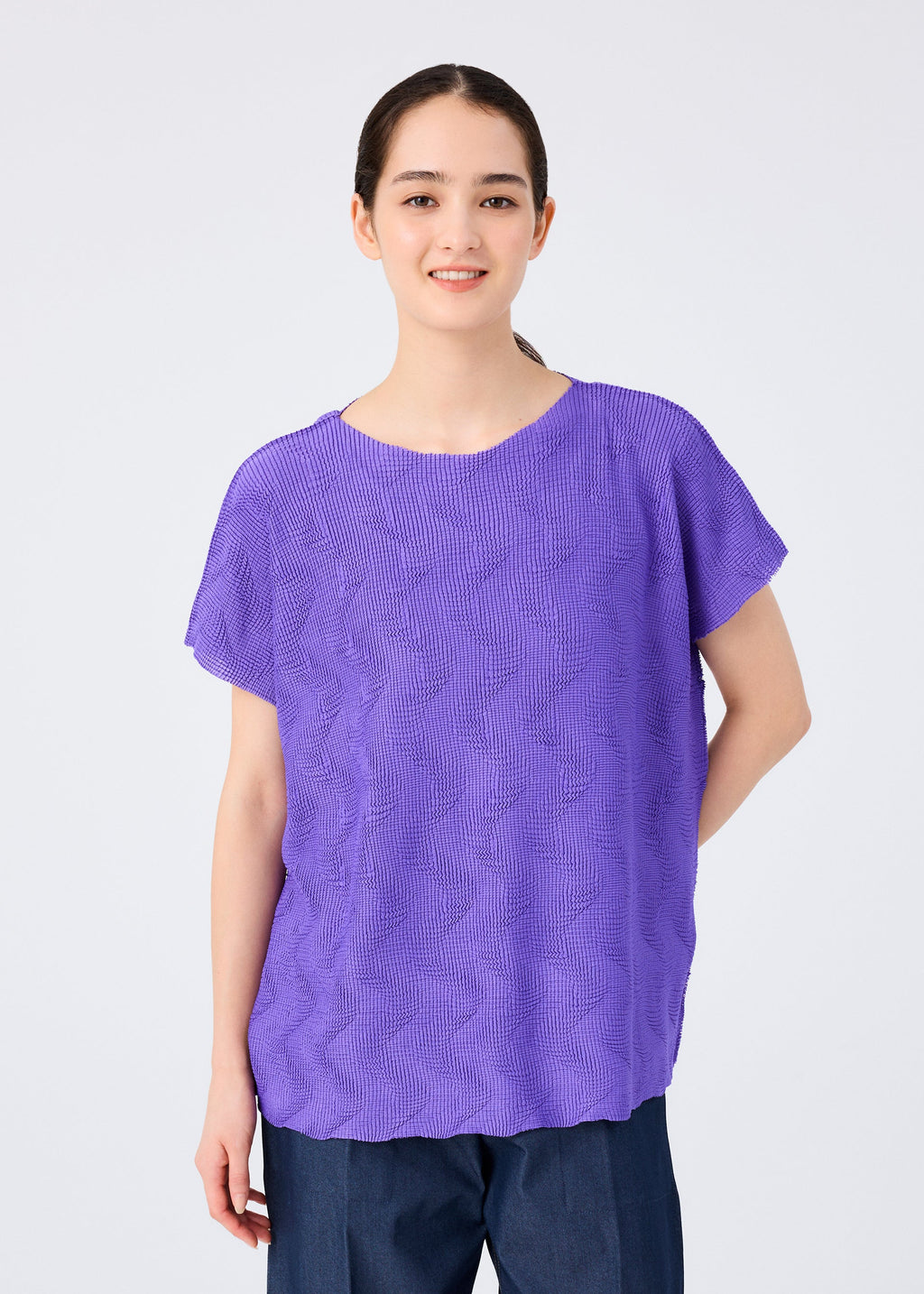 Wave Knit Stretch Pleats