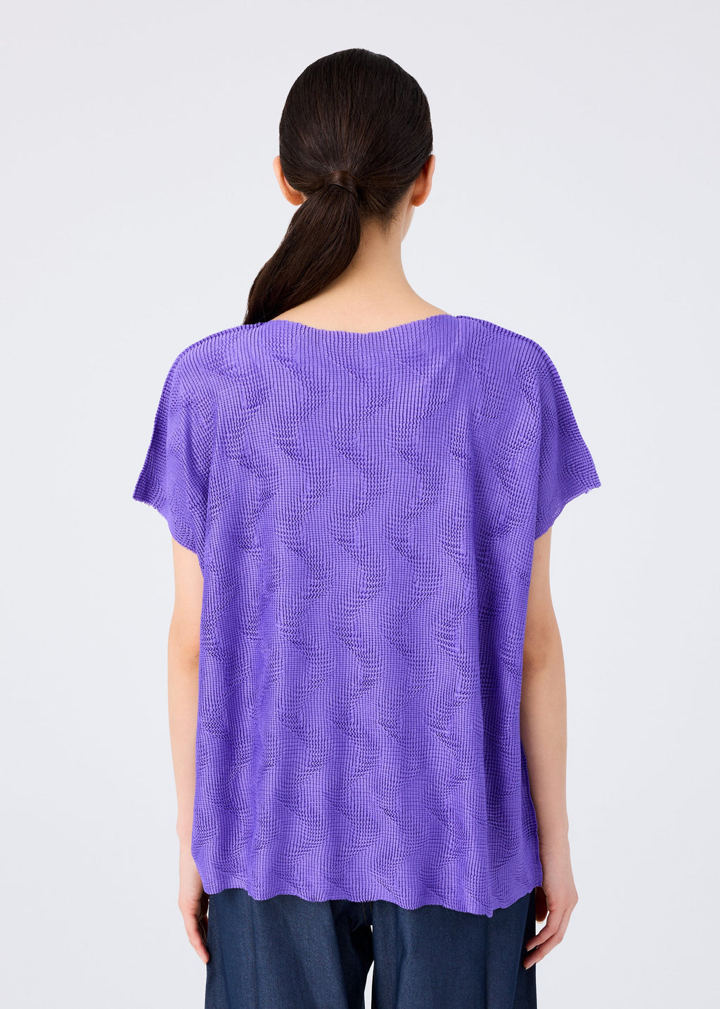 Wave Knit Stretch Pleats