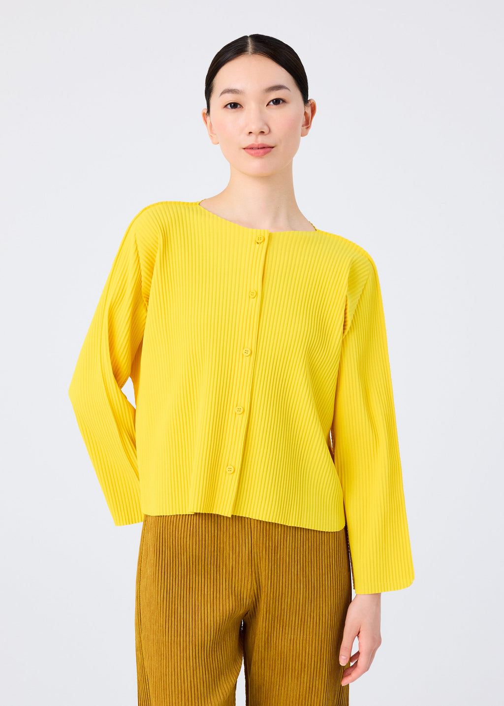 Round Pleats