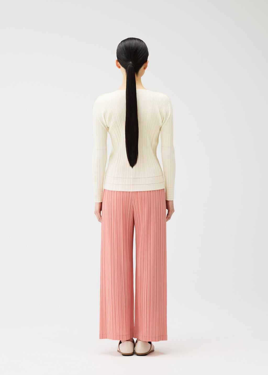 Ramie Pleats