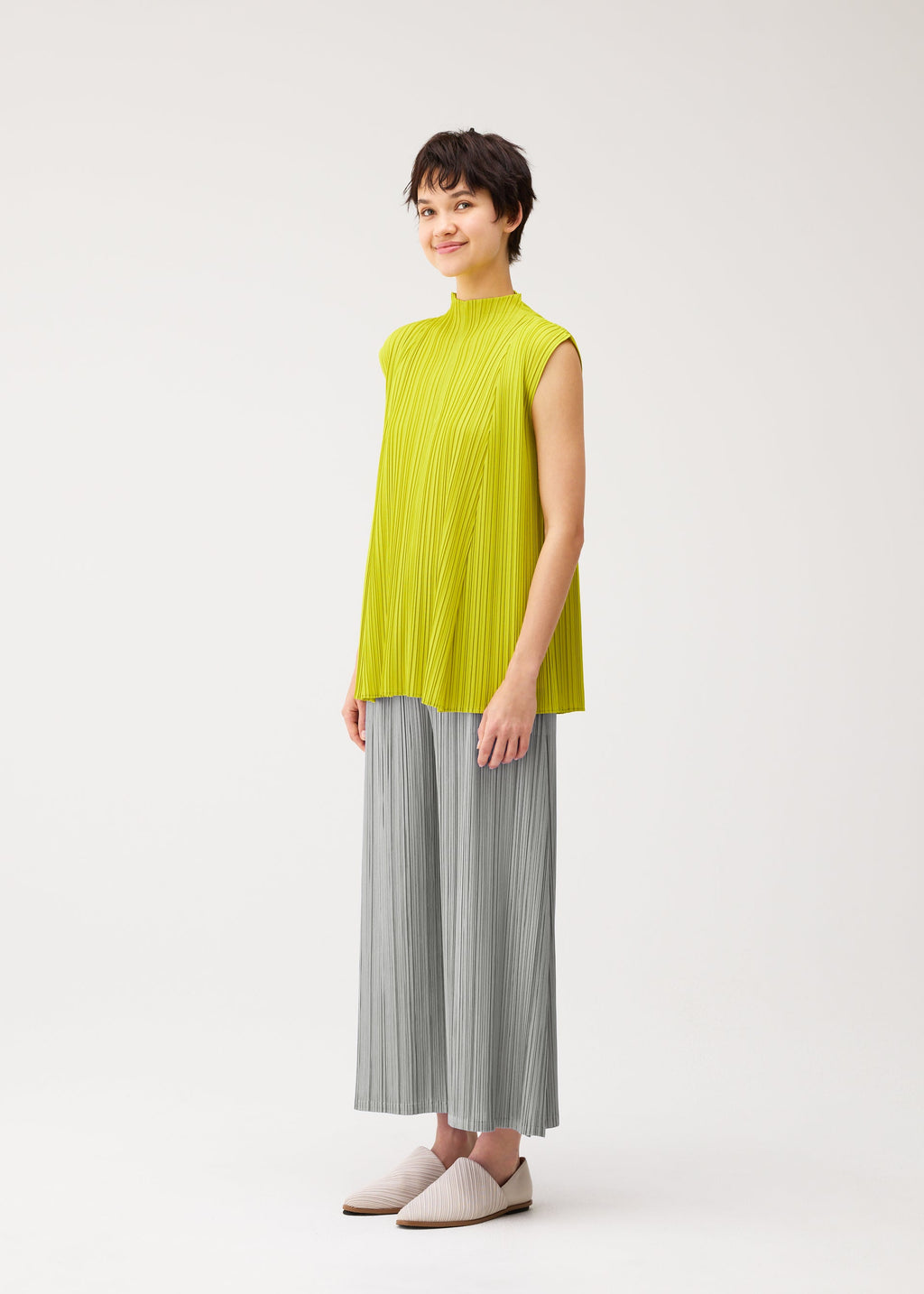 Mellow Pleats