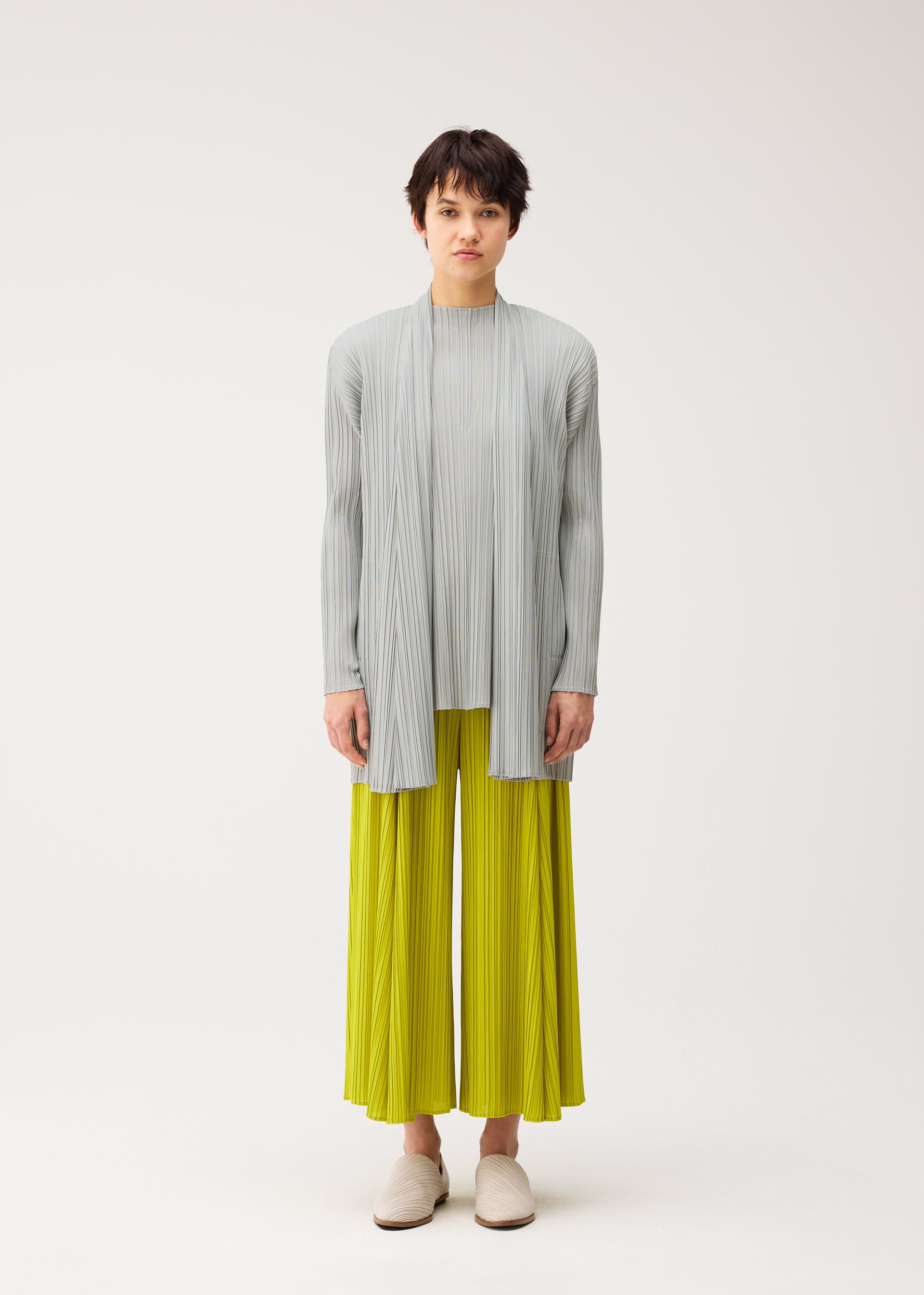Mellow Pleats