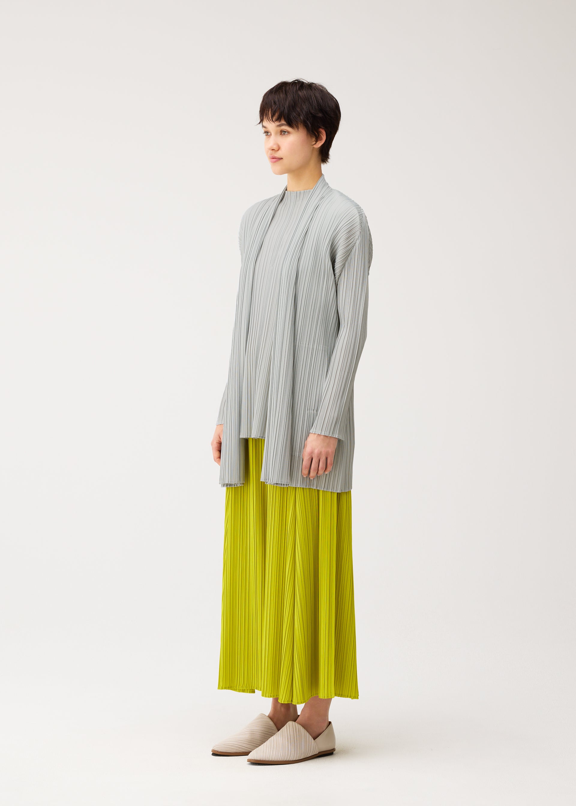 Mellow Pleats