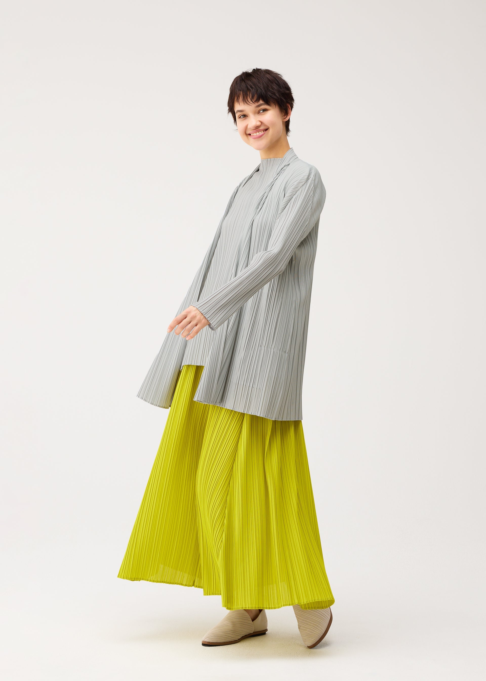 Mellow Pleats