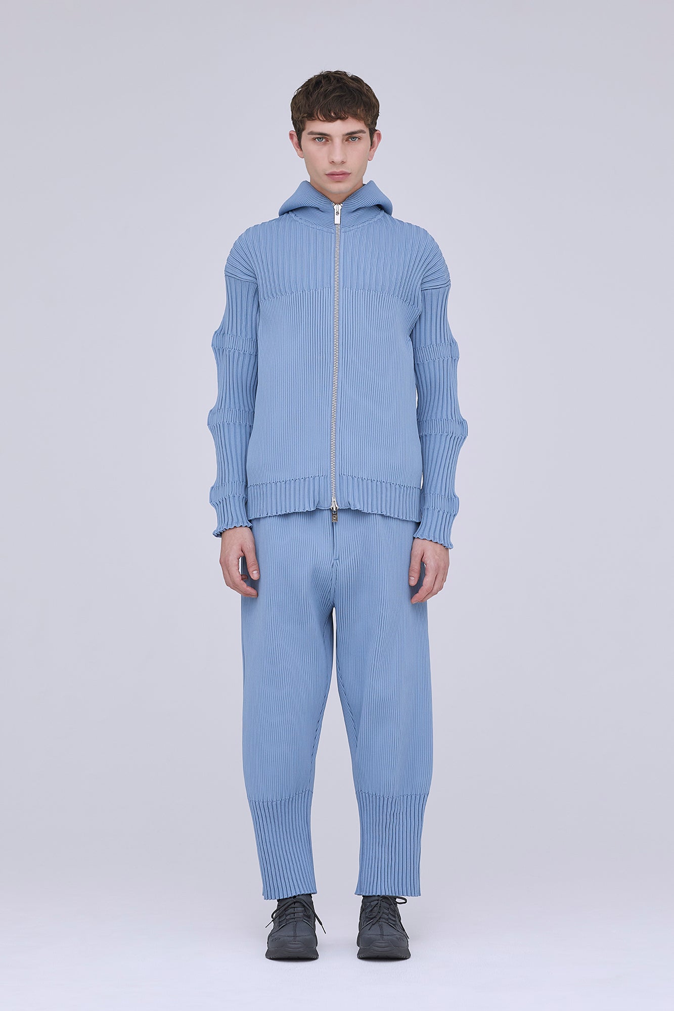 FLUTED HOODIE JACKET