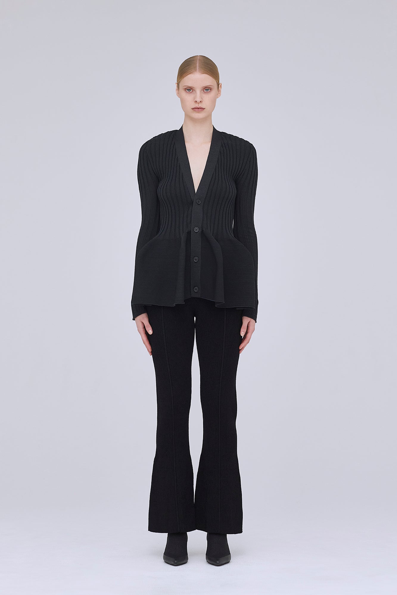 PORTRAIT VELVET TIGHT FLARE PANTS
