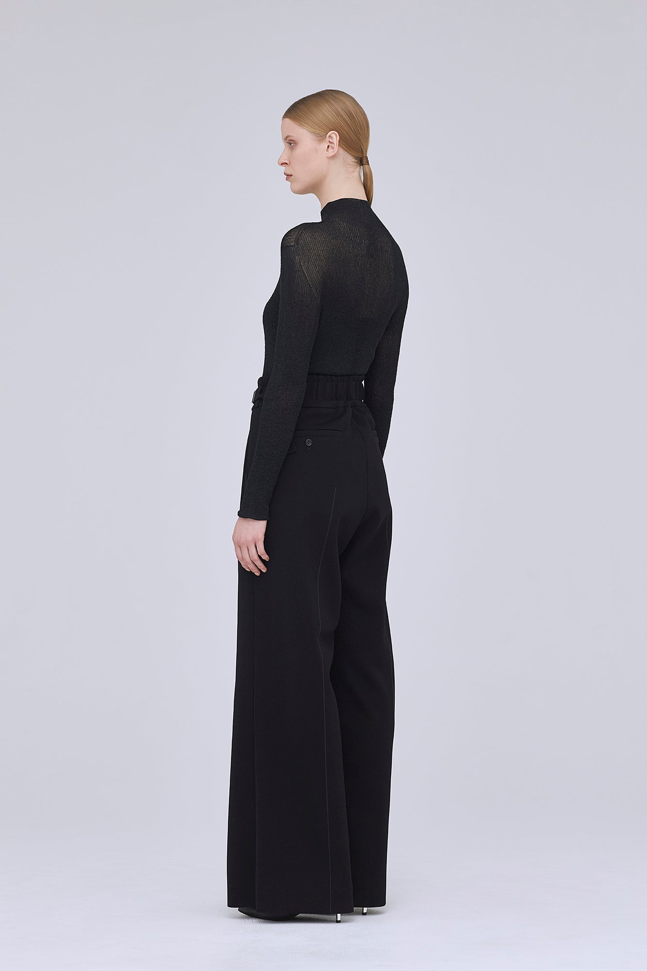 RIB LUCENT GLITTER MOCKNECK TOP