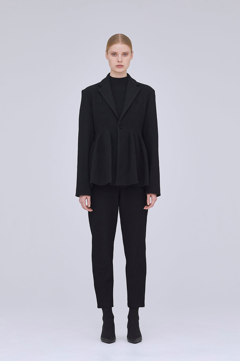 HYPHA TAILORED FLARE JACKET