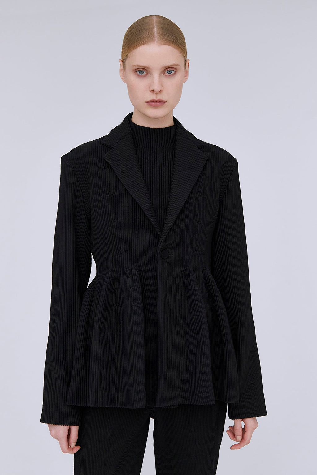 HYPHA TAILORED FLARE JACKET