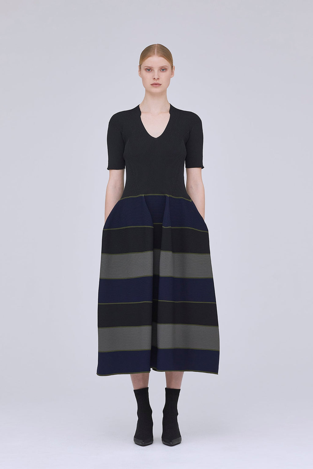 POTTERY STAND-UP COLLAR SHORT SLEEVE DRESS