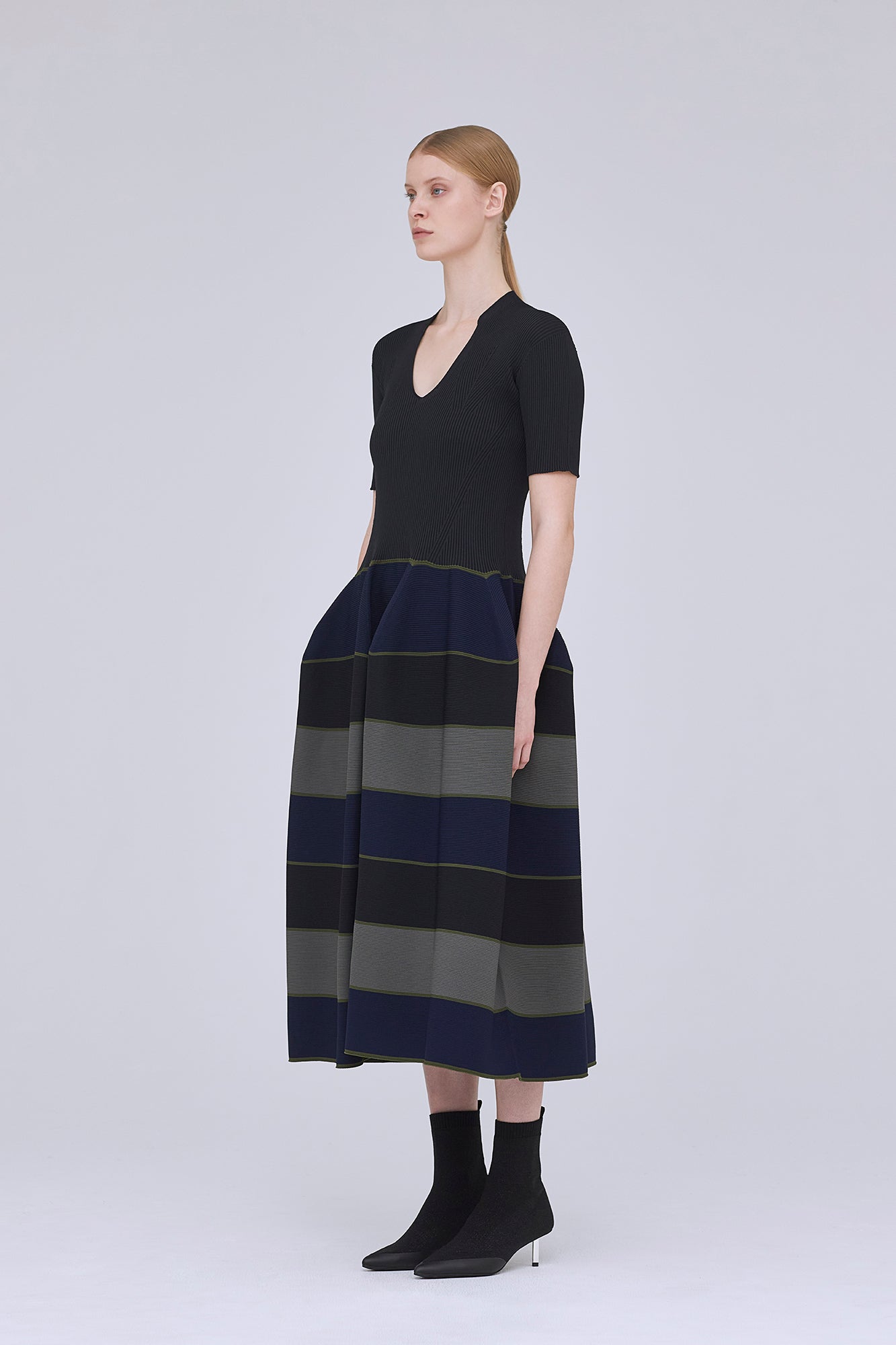 POTTERY STAND-UP COLLAR SHORT SLEEVE DRESS