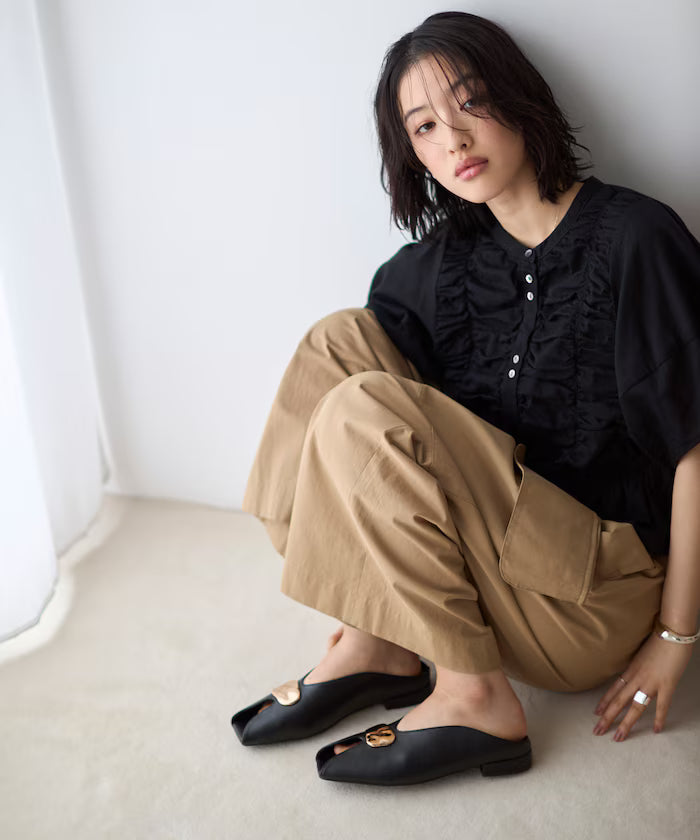 Metal Plate Open Toe Shoes