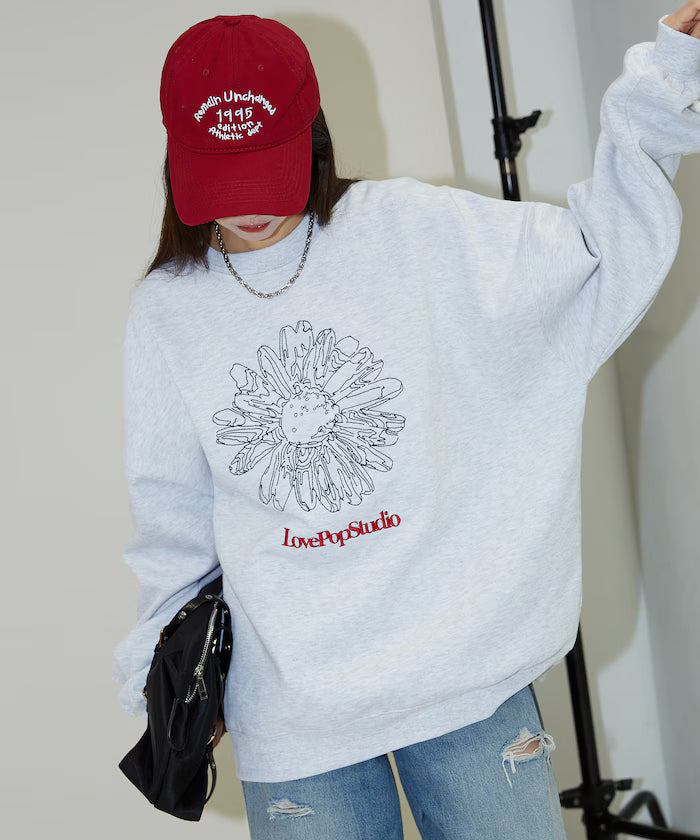 LOVE POP STUDIO FLOWER EMBROIDERY SWEAT【Limited Edition】