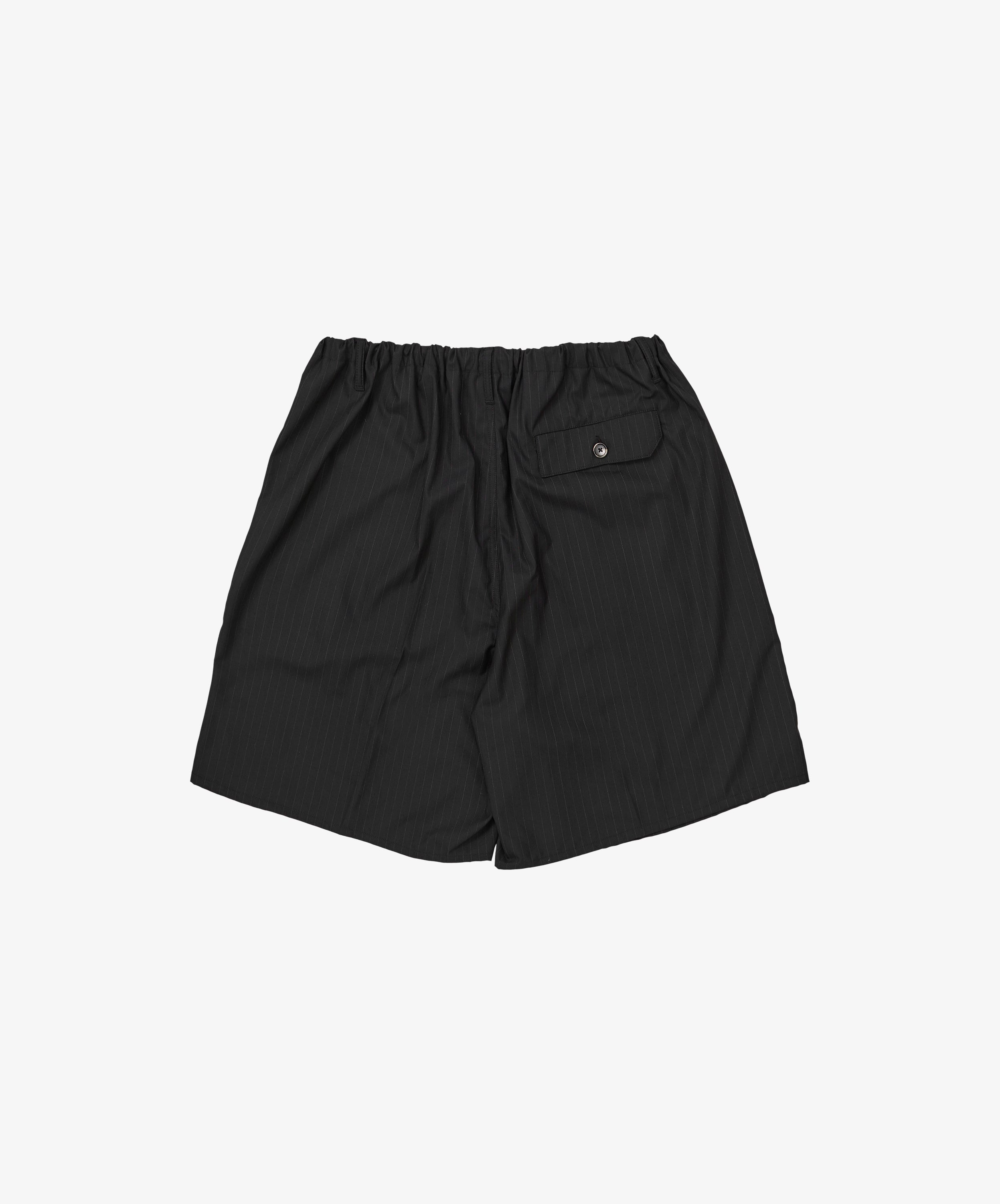 circular fatigue short pants black stripe