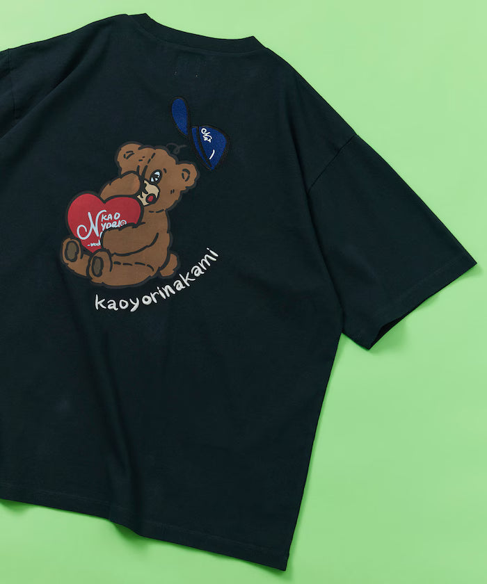 [Sales start on May 22, 12:00] kaoyorinakami × FREAK'S STORE/ Kaoyorinakami exclusive Swary Punch Bear Tee - Charcoal Gray