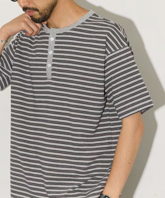 Multi-border Henley Neck Short Sleeve T-shirt