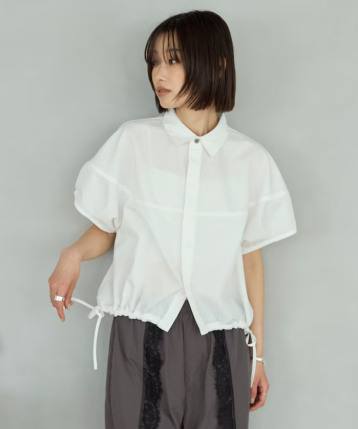 Switch Short Sleeve Hem Code Blouse