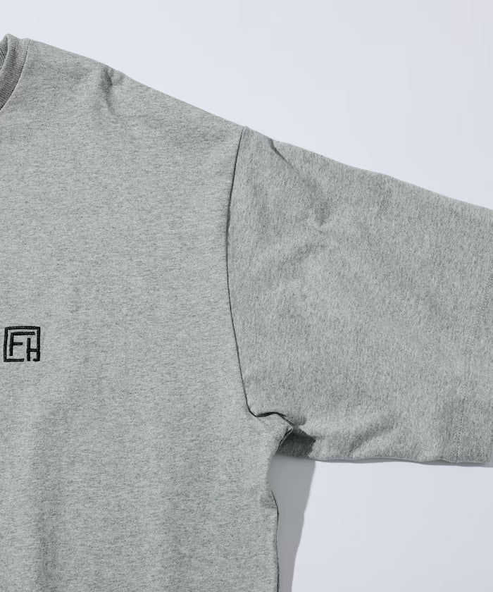 6 oz Front Logo Embroidered Crew Neck T-Shirt / Back Print T-Shirt PRINT ROUND FIRST