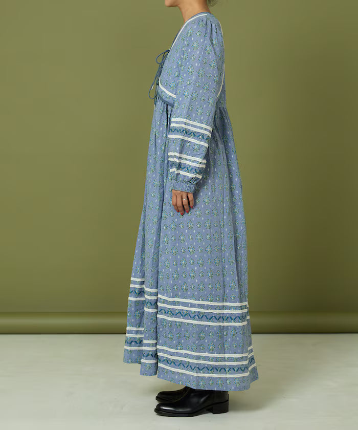 Bust Cut One-Piece with Chest Quilt and Ribbon