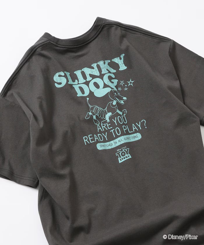 [TOY STORY] Exclusive Back Print Crew Neck T-Shirt / Slinky Dog [Limited Edition]