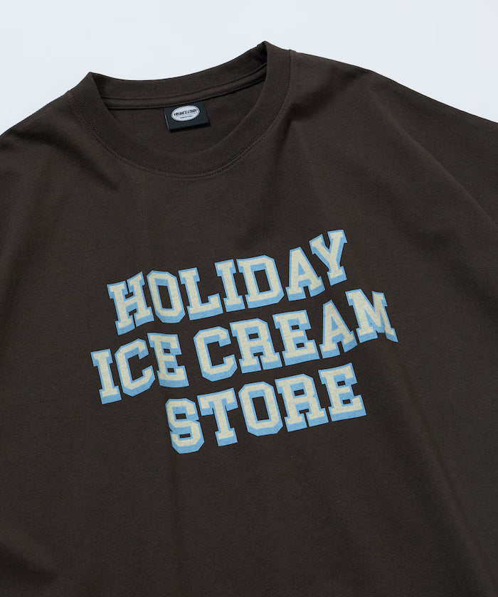 HOLIDAY ICECREAM×FREAK'S STORE Limited Edition Big Silhouette College Print Crew Neck T-Shirt