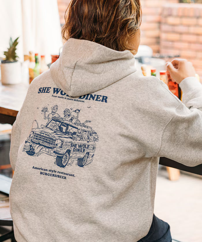 SHE WOLF DINER x FREAK'S STORE/She Wolf Diner Limited Edition Big Silhouette Back Print PO Parker/Hoodie/CAR 【Limited Edition】 - Ash Gray