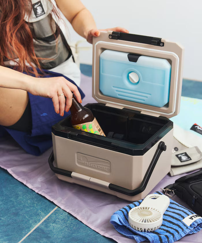 FREAK'S STORE for BEACH & FES Hard Cooler with Ice Pack 5L
