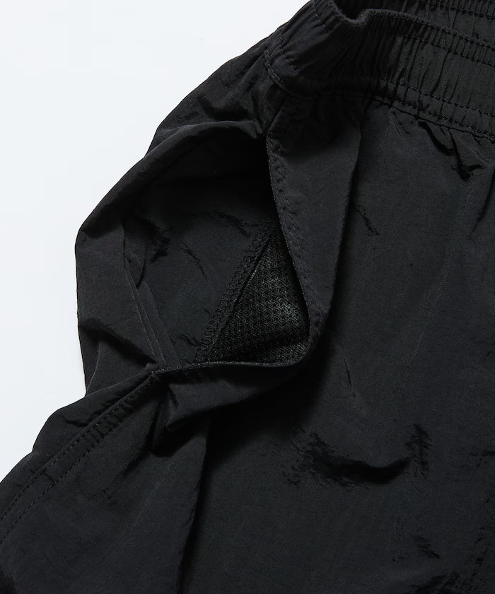 [Starting sales on March 19] Lawson x FREAK'S STORE Packable Nylon Active Shorts / Lawson Freak