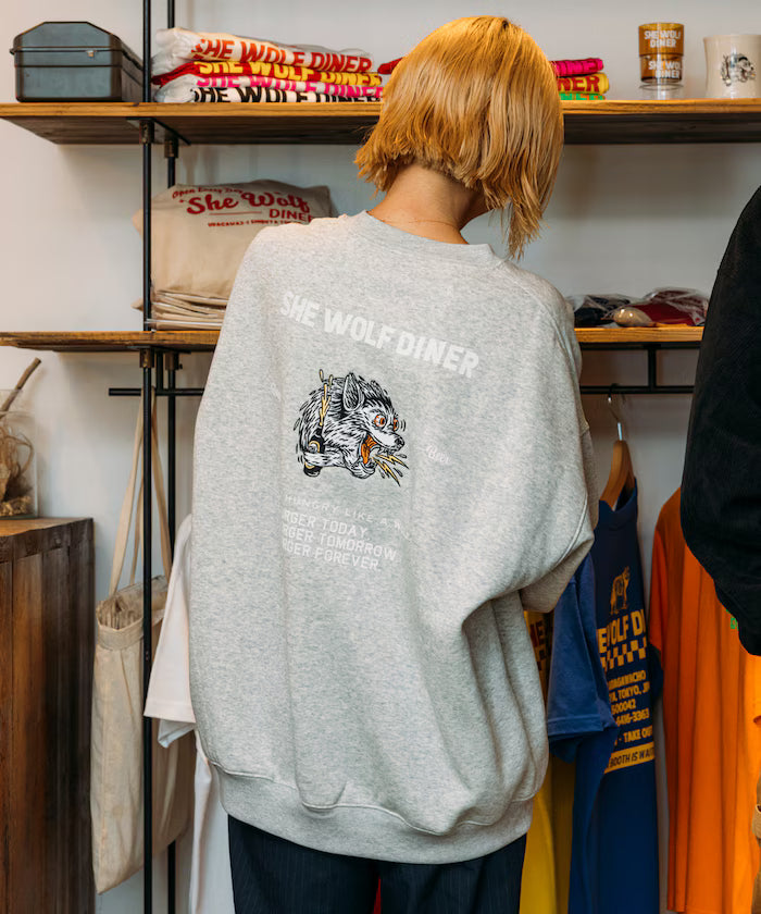 SHE WOLF DINER×FREAK'S STORE/She Wolf Diner Exclusive Big Silhouette Back Embroidered Crewneck Sweatshirt/WOLF [Limited Edition]