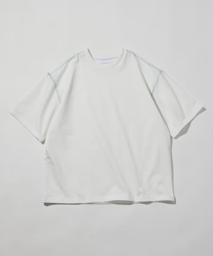 Boxy Silhouette Color Stitch Crew Neck T-Shirt