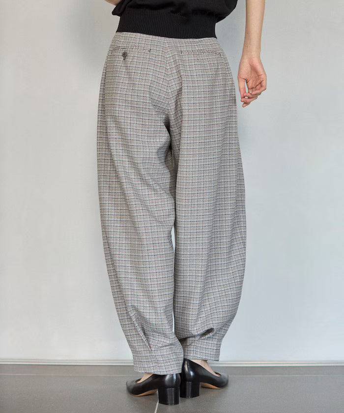 Karamichikku Kābī Pants / Setup Compatible