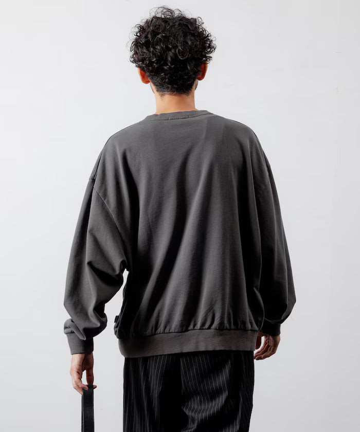 Front Print Crew Neck Sweat FIRST / Relaxed Fit