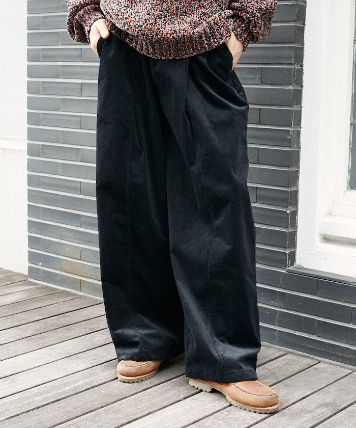 Wide Corduroy Easy Pants [Limited Edition]