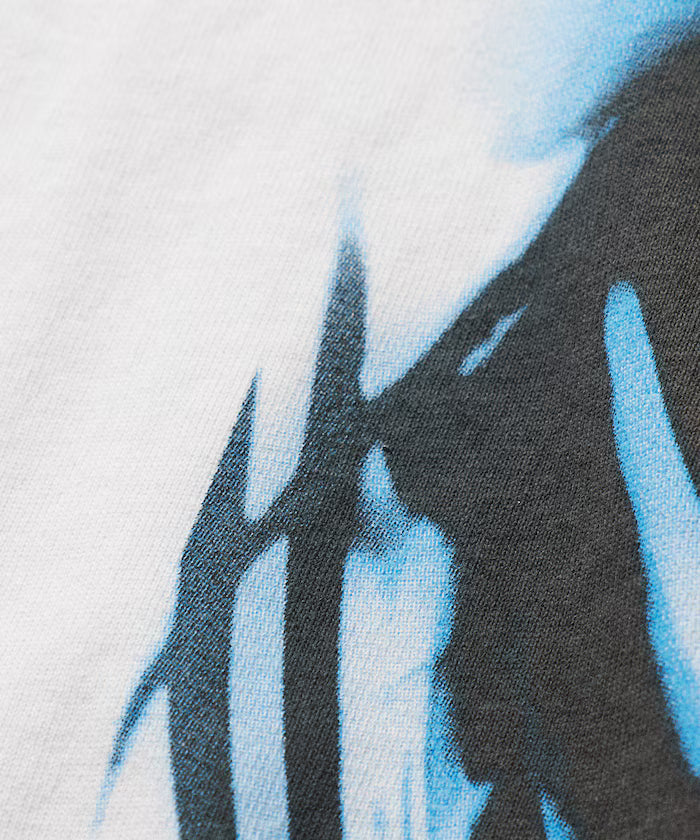 【EXCLUSIVE】BILLIE EILISH S/S Tee/Billie Eilish Front Print T-Shirt