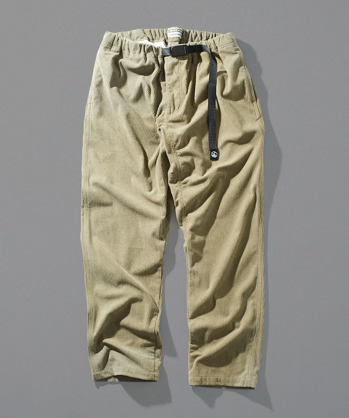 Basic silhouette corduroy climbing pants / tapered silhouette [limited edition]