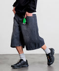 Wide Silhouette One Wash Curved Denim Cropped Shorts - Light Gray