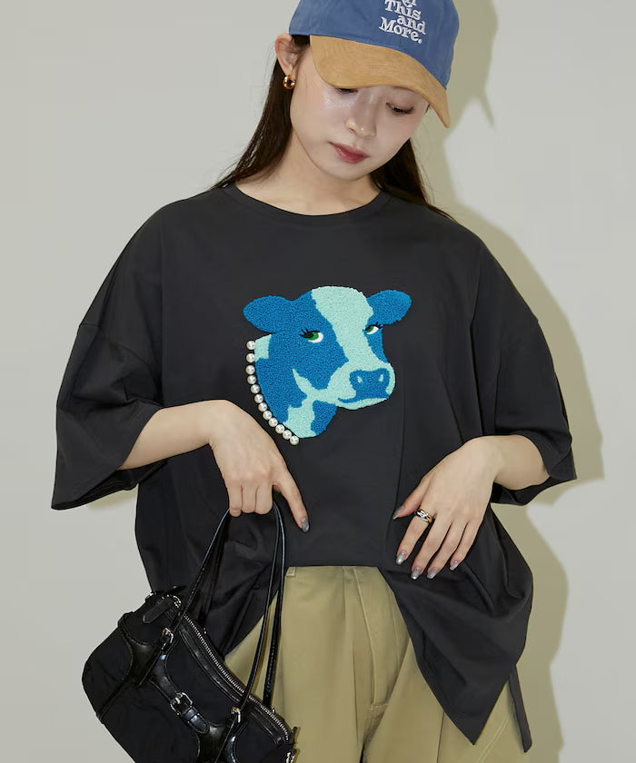 Big T-shirt with Pearl and Sagara Embroidery - Limited Edition
