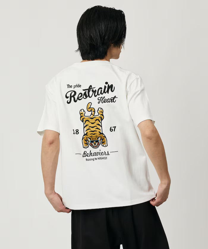 Big Silhouette Design Back Embroidery Crew Neck T-Shirt / TIGER 【Limited Edition】