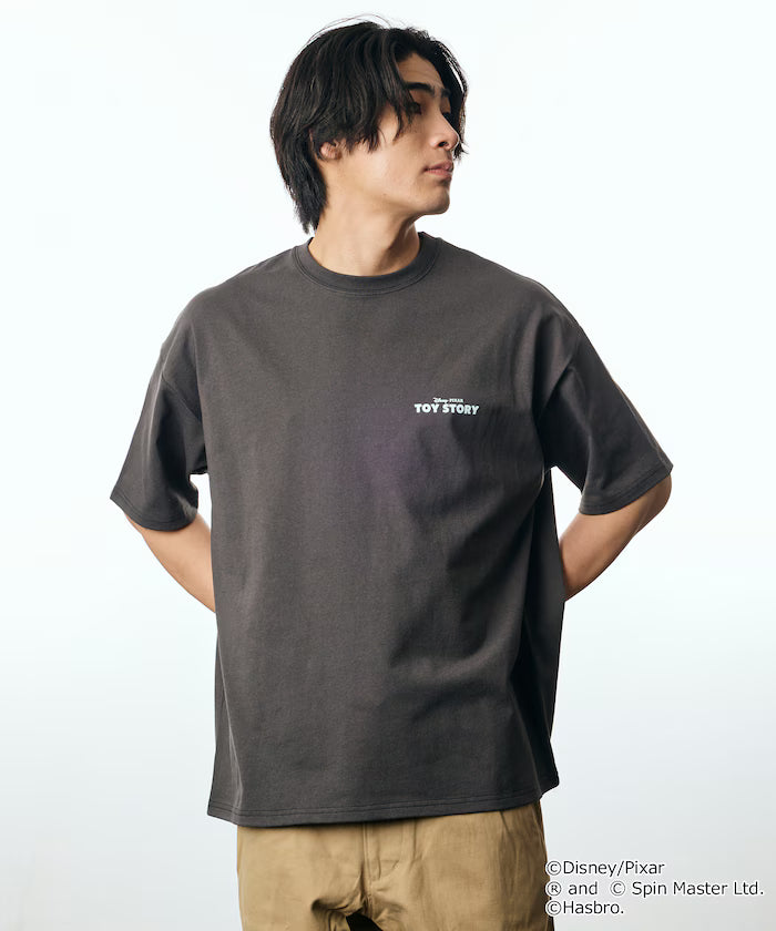 [TOY STORY] Exclusive Back Print Crew Neck T-Shirt / MADE TO PLAY [Limited Edition]