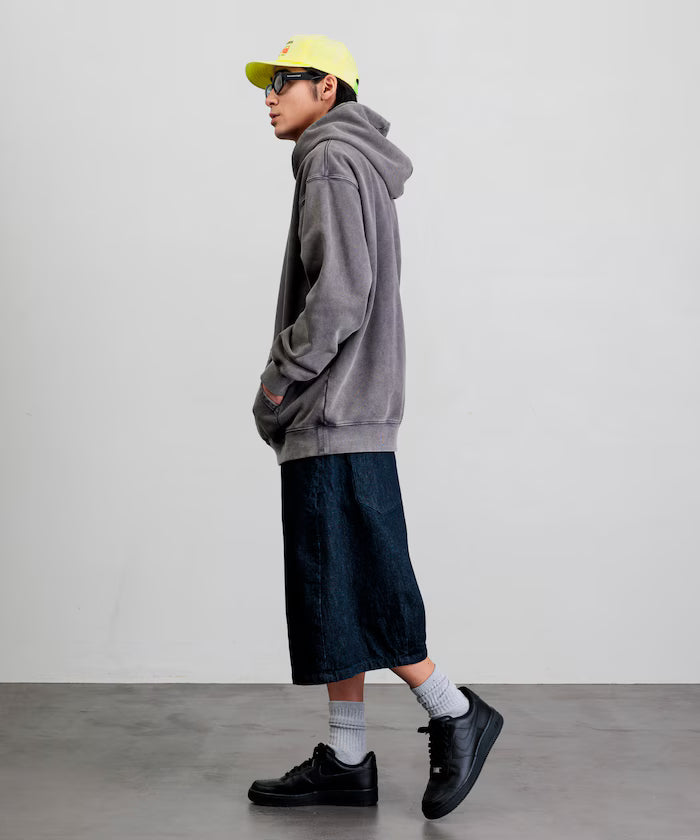 Wide Silhouette One Wash Curved Denim Cropped Shorts