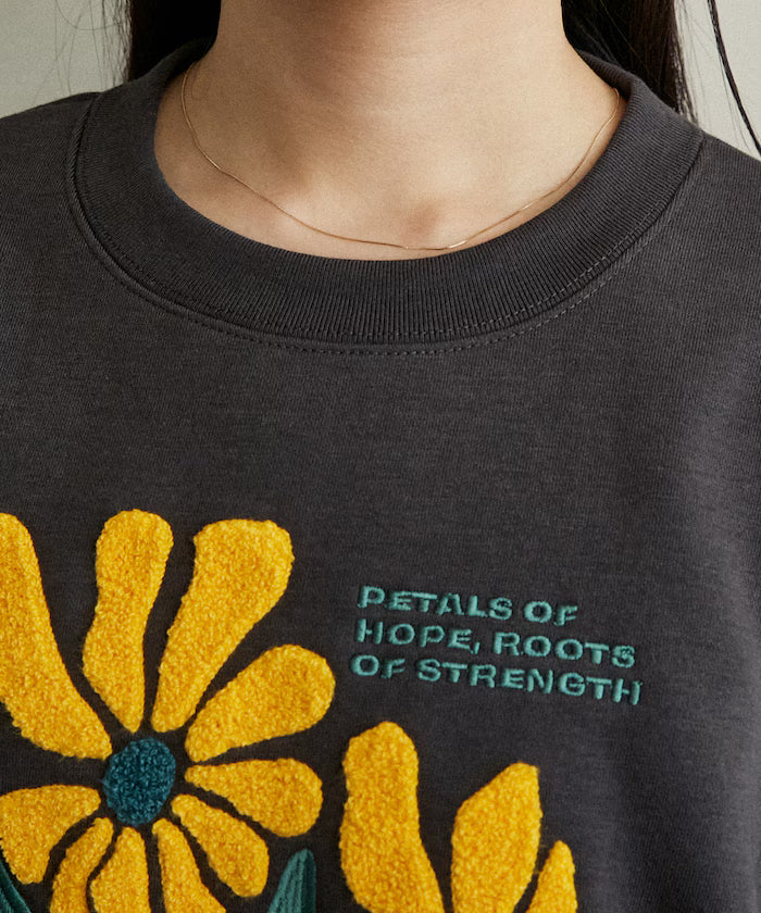 Daisy Embroidered Crew Sweat Limited Edition