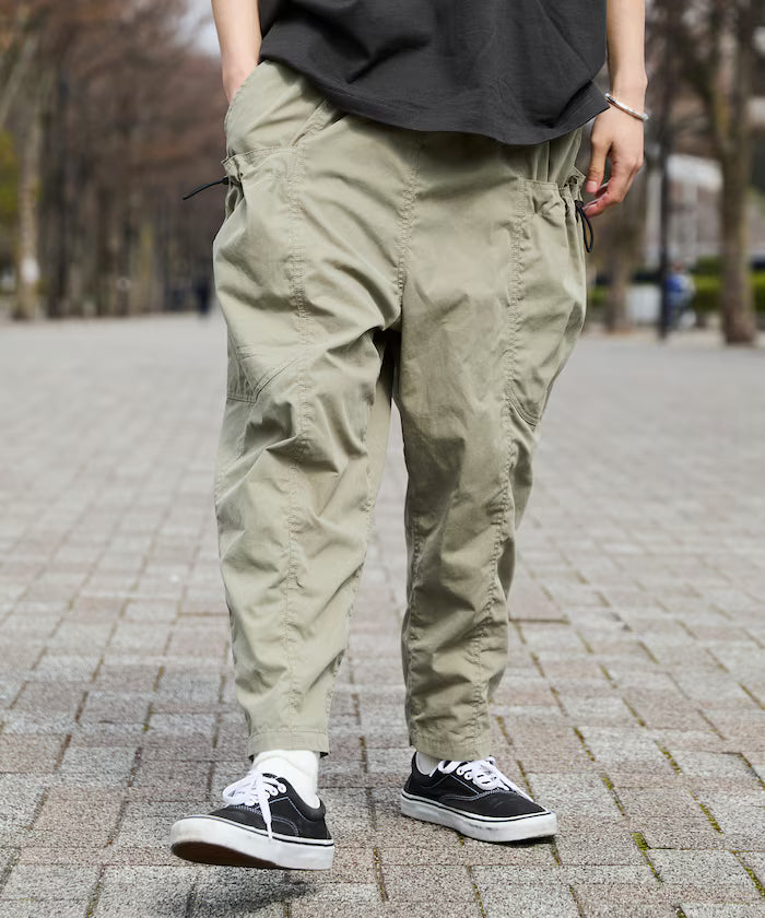 Wide Silhouette Barrel Leg Pocket Code Easy Cargo Pants [Limited Edition]