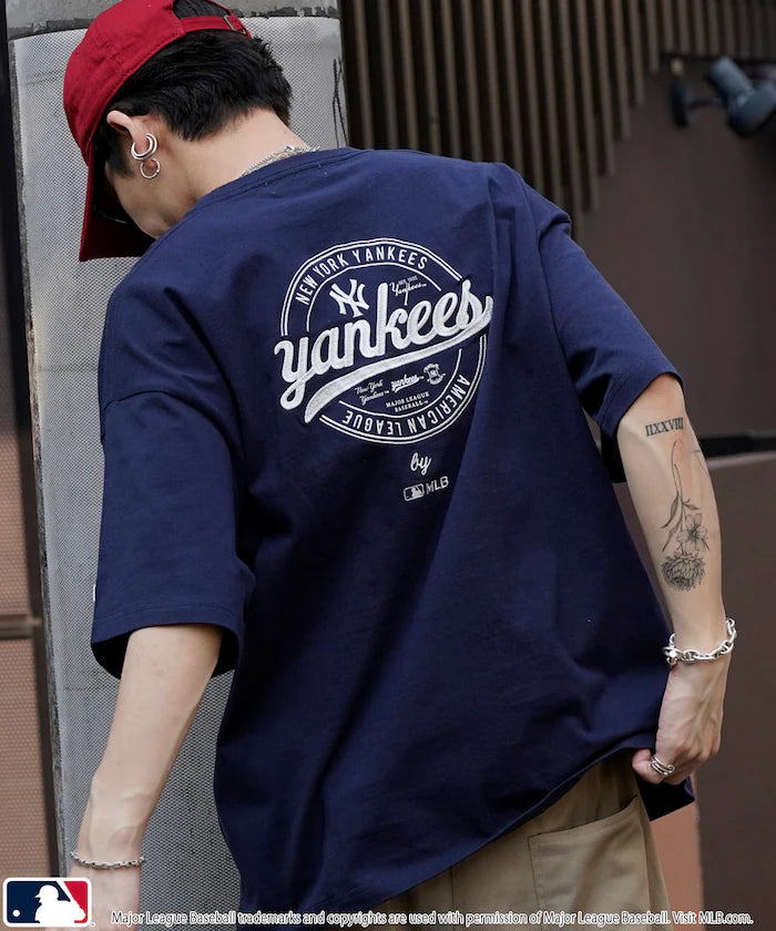 Limited Edition MLB Circle Logo Graphic T-Shirt - Navy