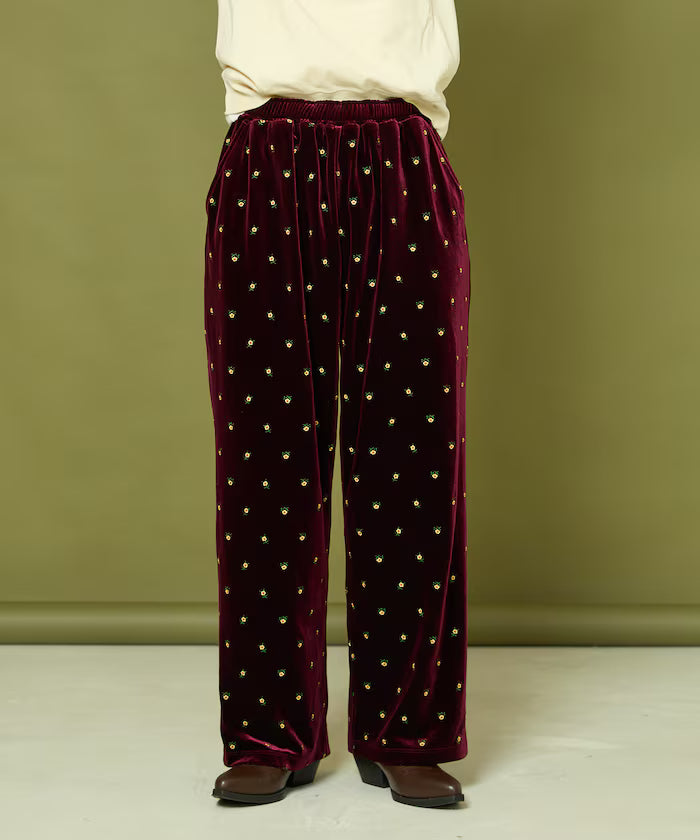 Small Flower Embroidery Velvet Pants