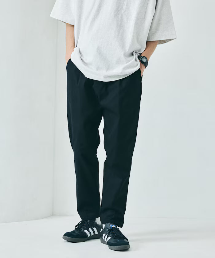 Basic Silhouette Stretch Easy Tapered Pants 【Limited Release】