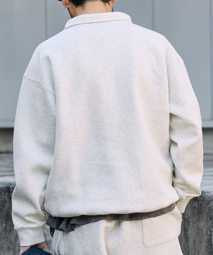 Big Silhouette Spindle Cardboard One Point Logo Snap Button Sweat